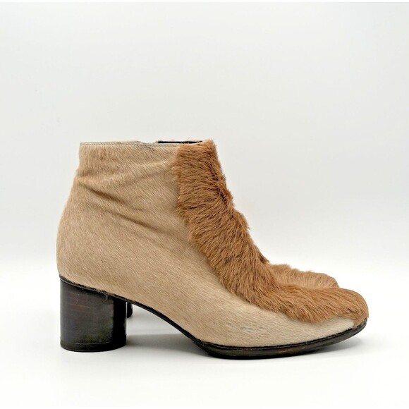 Fendi Shoes - Fendi F/W 1999 Pony Hair Beige & Brown Ankle Boots Vintage 90's Sz EU 36 6